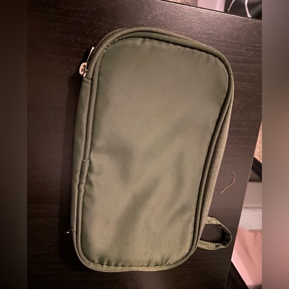 BOACAY Travel Document Organizer with RFID - Picture 3 of 4